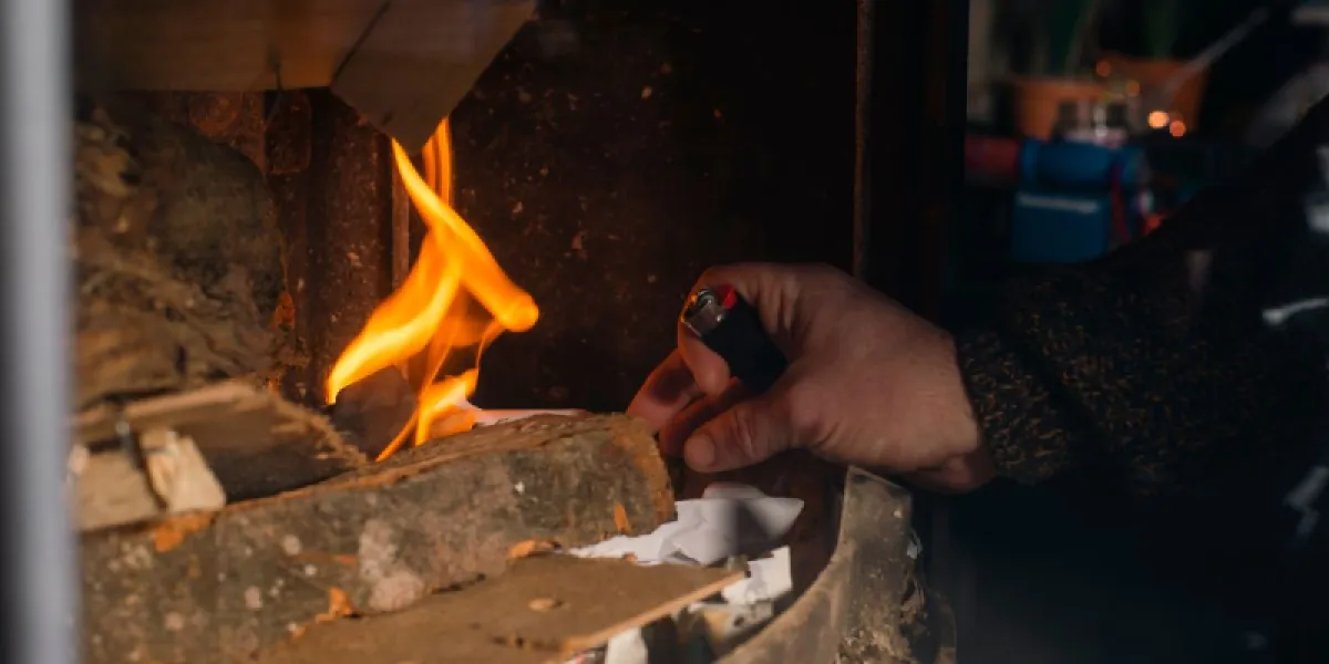 Conseils : comment allumer un feu plus rapidement ?